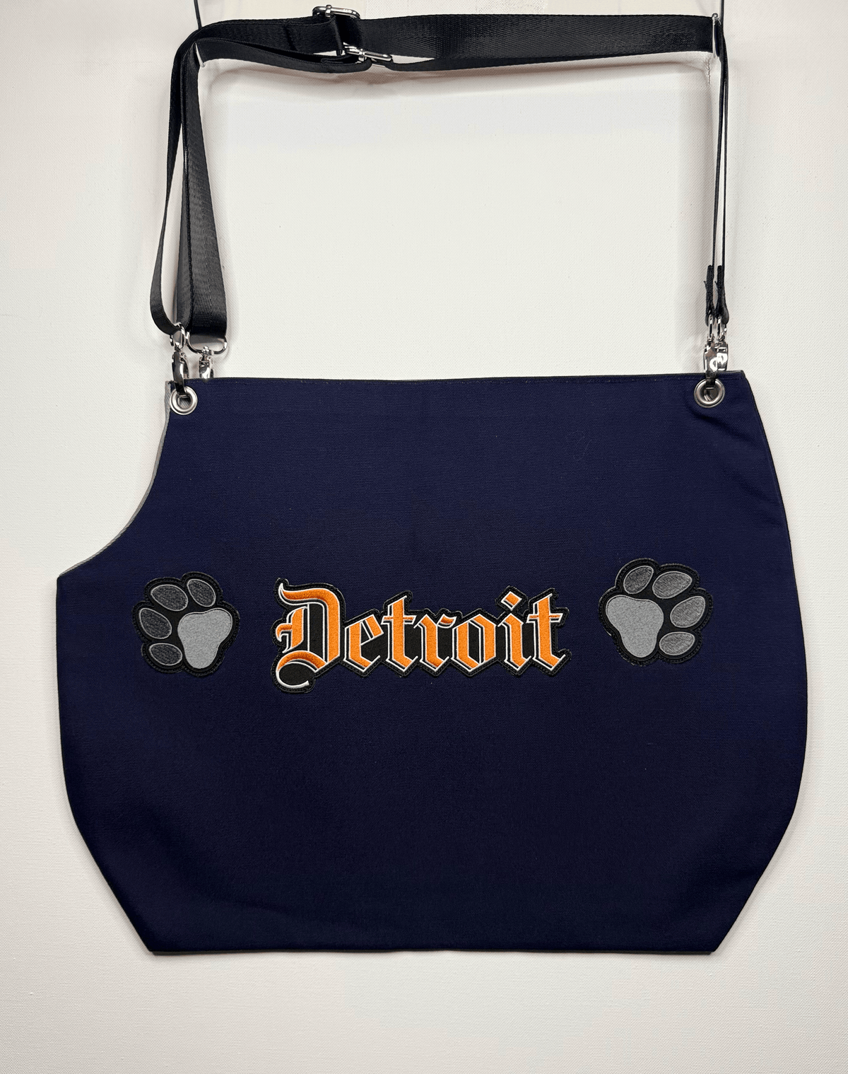 Detroit Cut Out Tote - XL