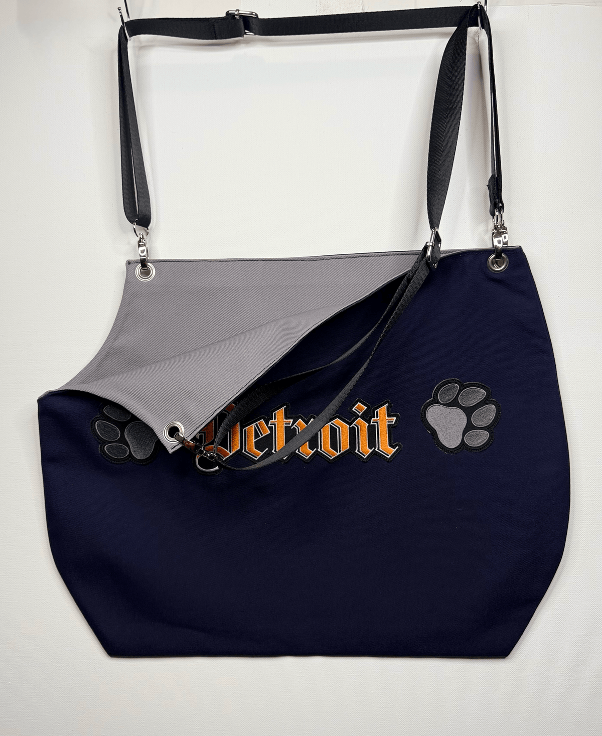 Detroit Cut Out Tote - XL